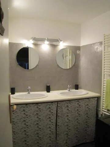 別荘 Maison De Village Dans Rue Calme アクス・レ・テルム